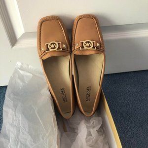 Michael Kors Logo Charm Moccasin Loafers - 8.5